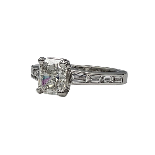 2.31 Carat Radiant Cut Diamond Ring in Platinum