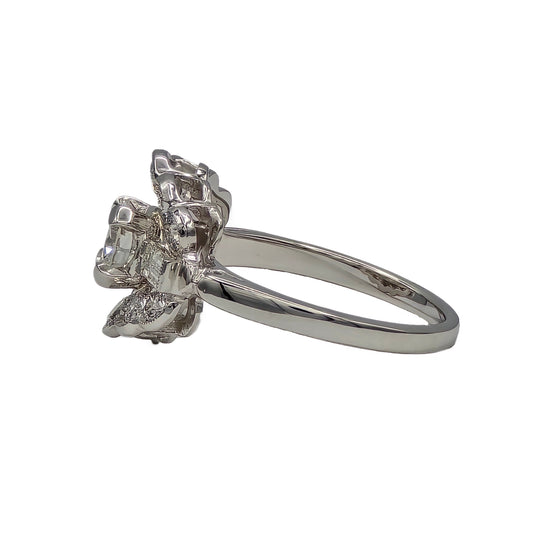 Whitehouse Brothers Diamond Ring in Platinum