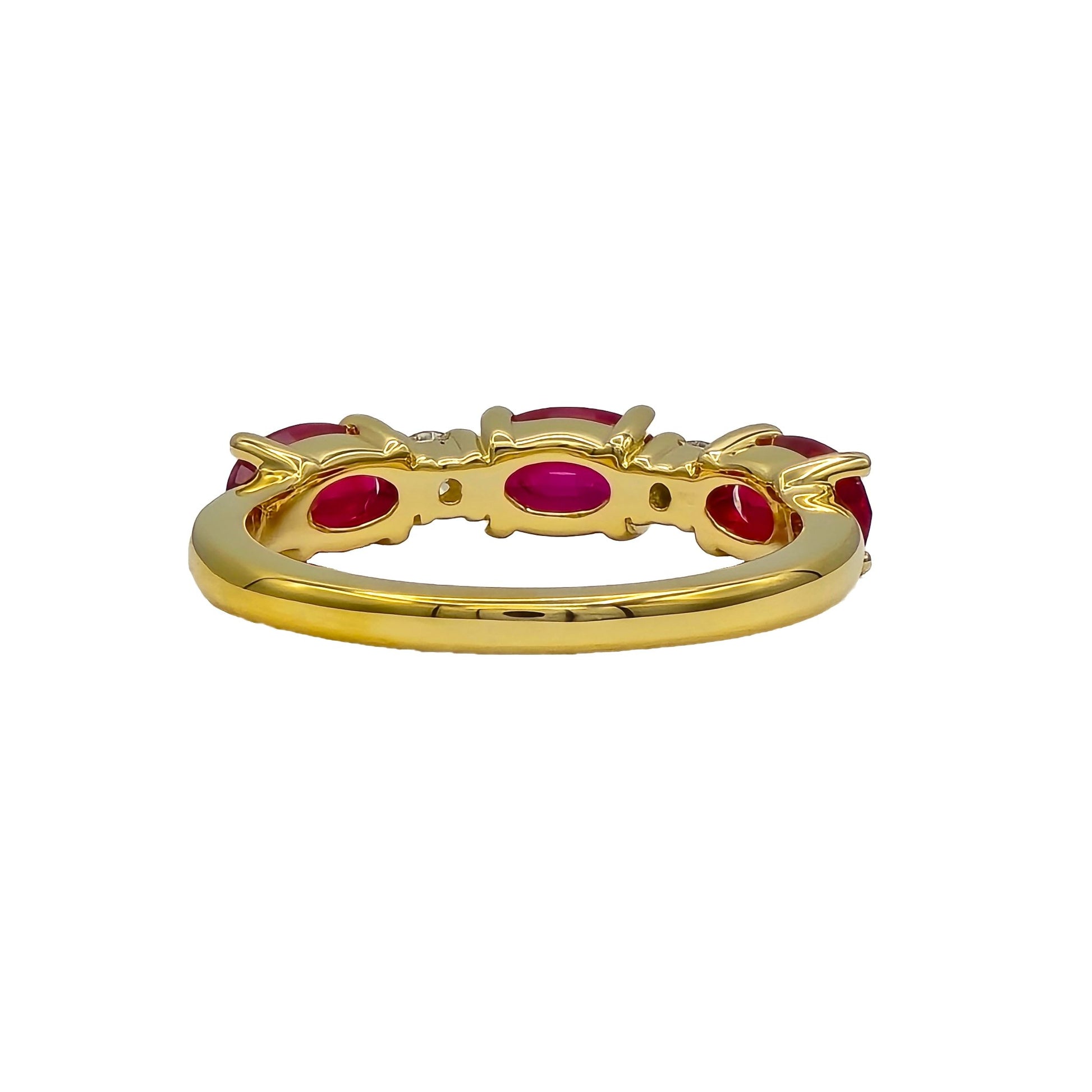 1.87Ct Ruby and Diamond Ring in 18K Yellow Gold