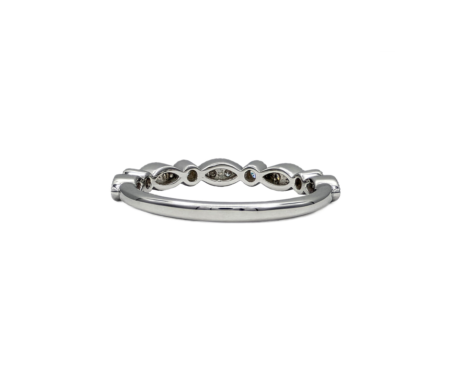 Diamond Wedding Band in 14K 