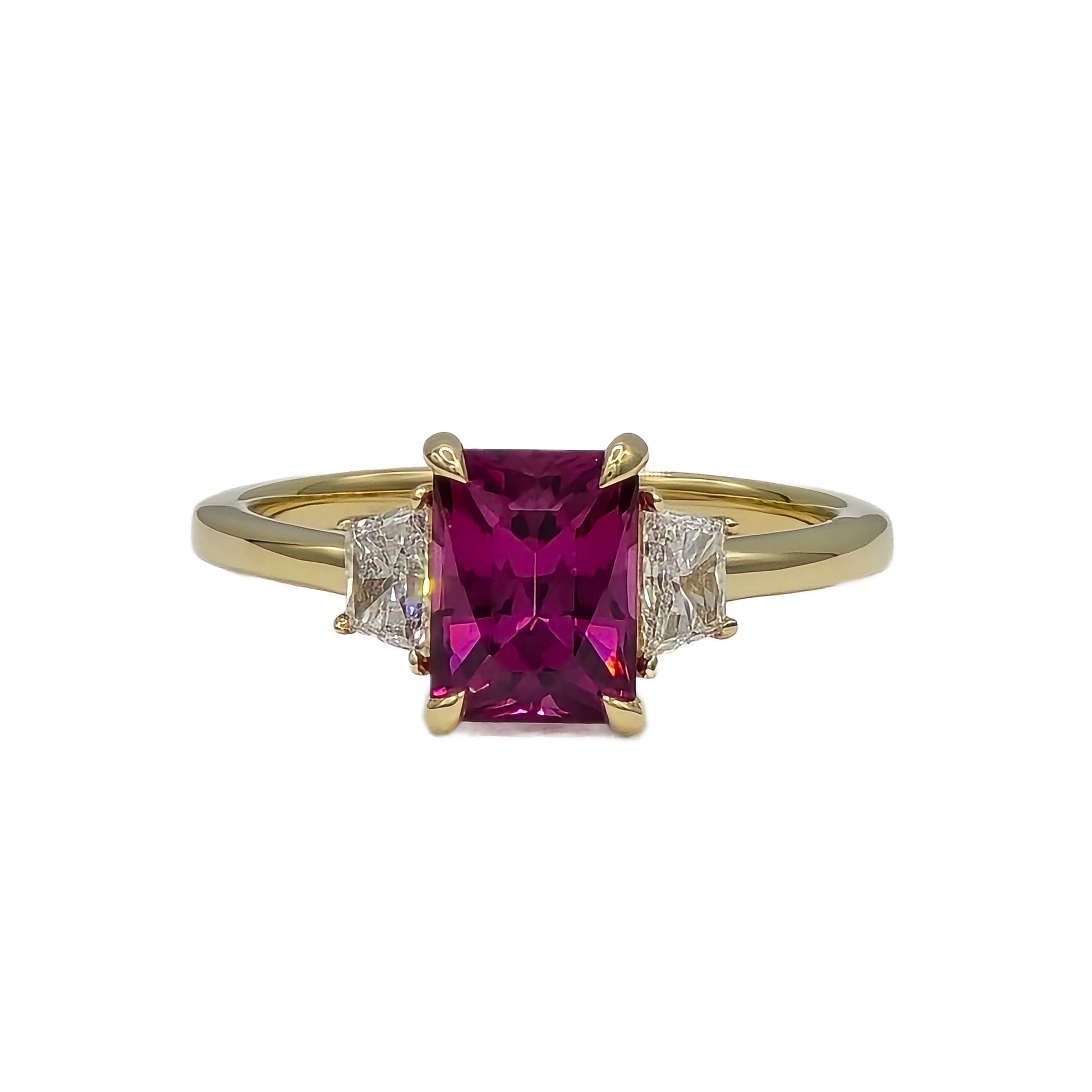 Garnet and Diamond Ring in 14K Yellow Gold