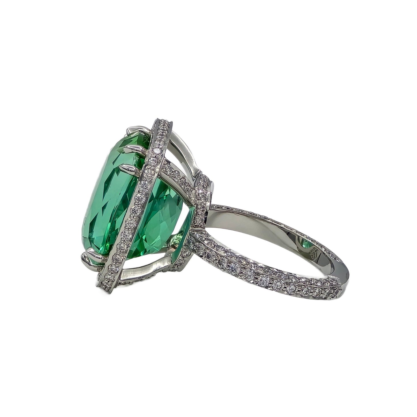 17.57 Carat tourmaline and diamond ring in platinum