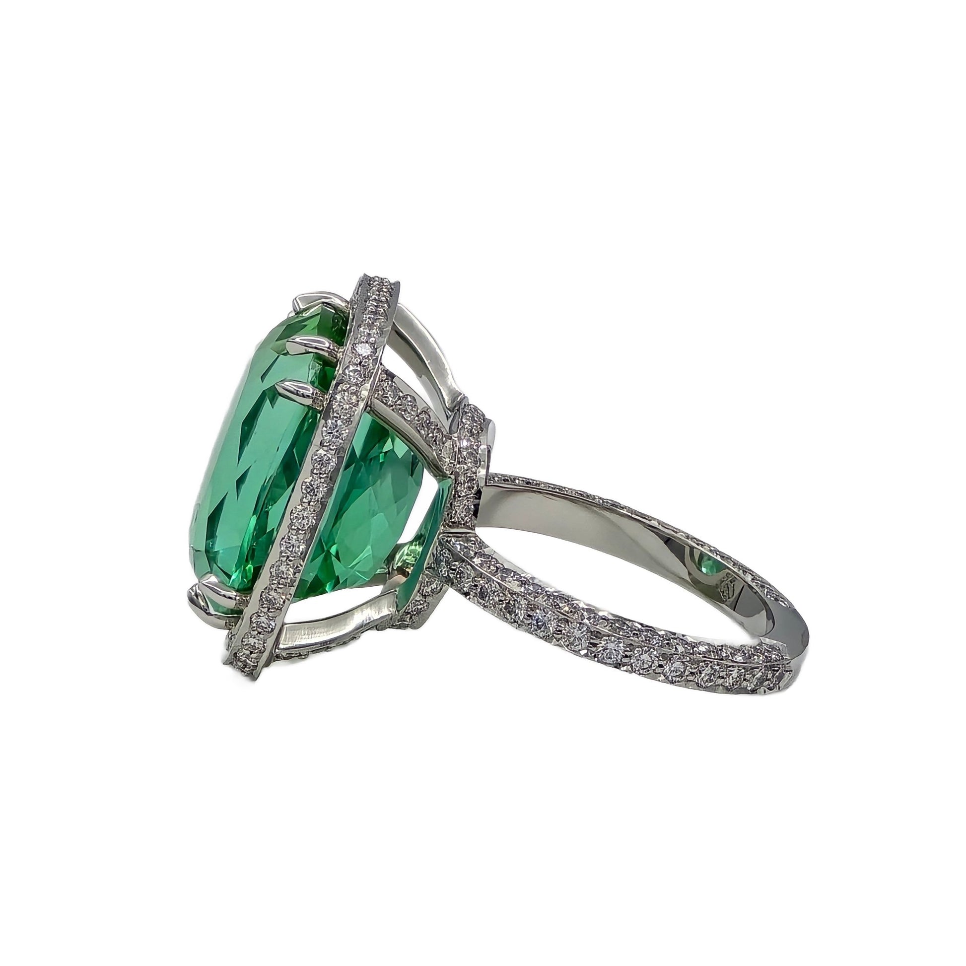 17.57 Carat tourmaline and diamond ring in platinum