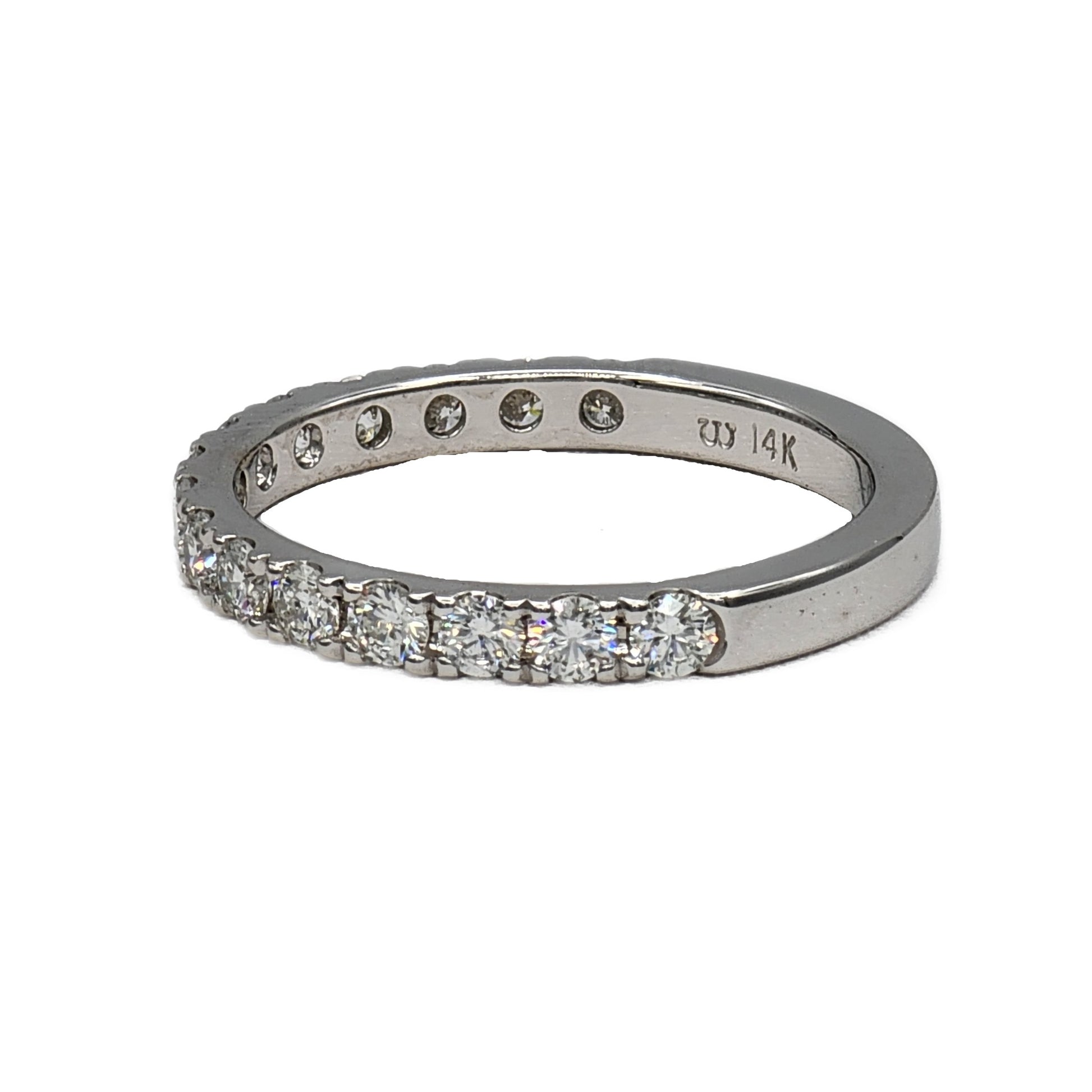 15=0.75 Carat Total Weight Round Brilliant Cut Diamond Band in 14K White Gold
