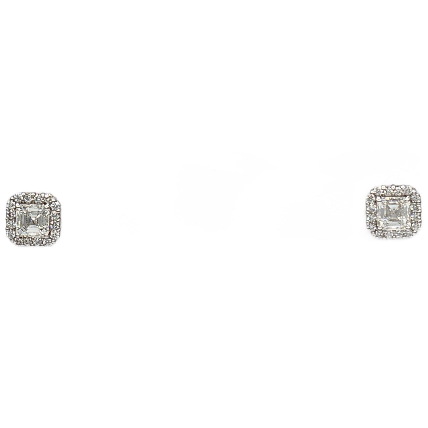 18K White Gold Diamond Stud Earrings