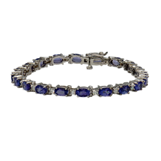 20=9.34 Carat Oval Tanzanite and 20=0.98 Carat Round Diamond Bracelet in 14K White Gold