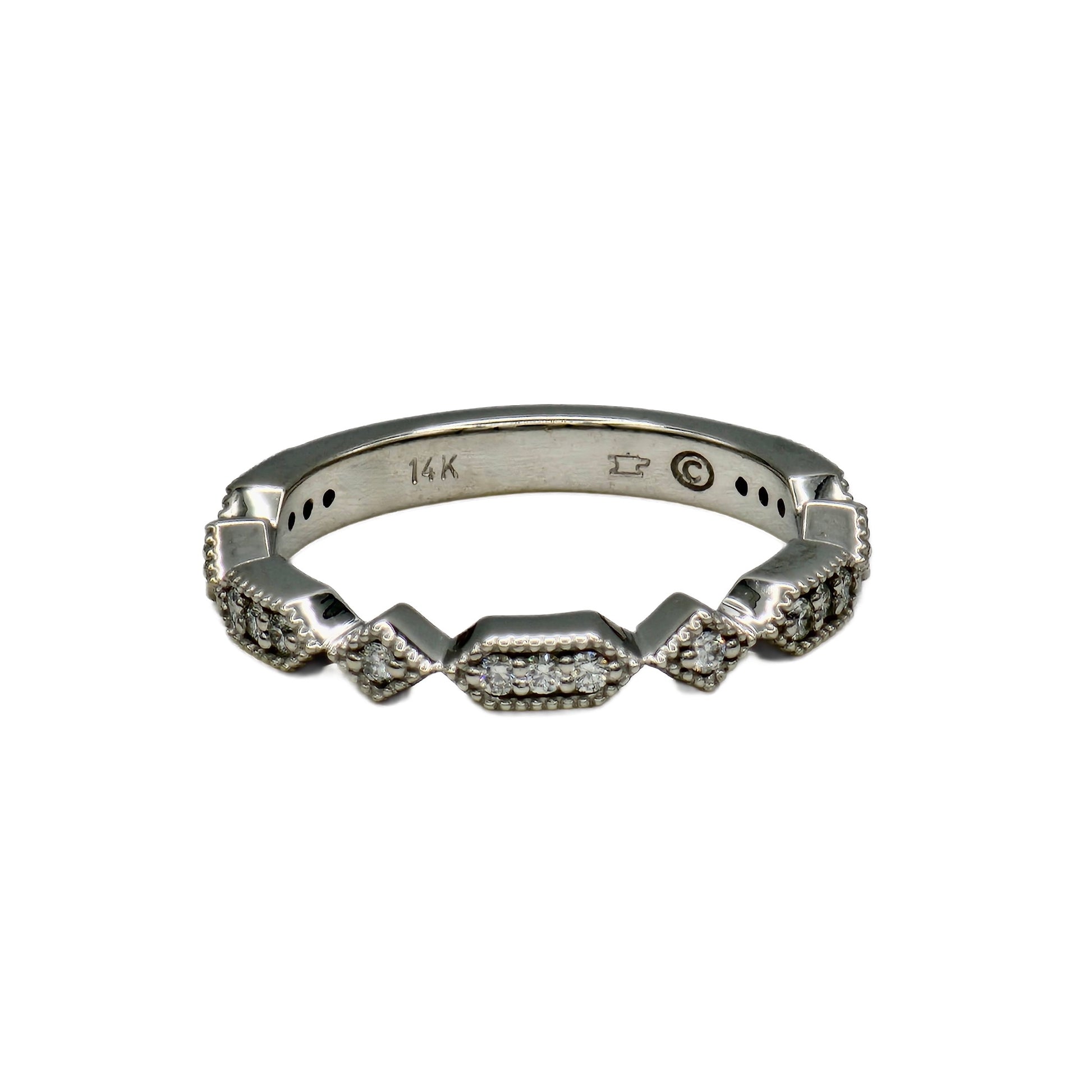19=0.19 Carat Total Weight Round Brilliant Cut Diamond Band in 14K